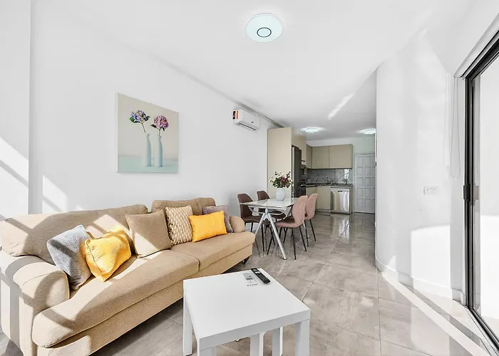 Apartment Beachfront First Line Modern With Ac Playa de las Americas (Tenerife)