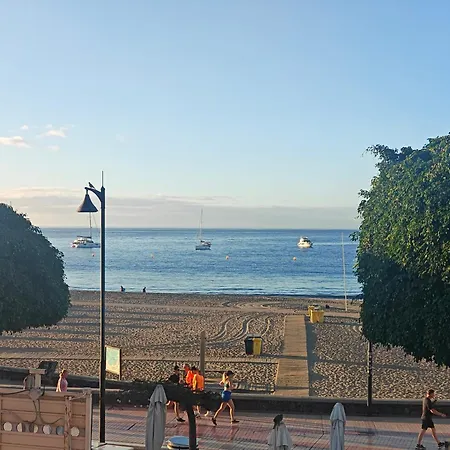 Apartament Beachfront First Line Modern With Ac