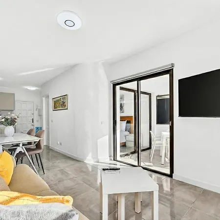 Beachfront First Line Modern With Ac Apartament Playa de las Americas (Tenerife)
