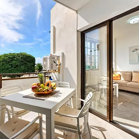 Beachfront First Line Modern With Ac Apartament
